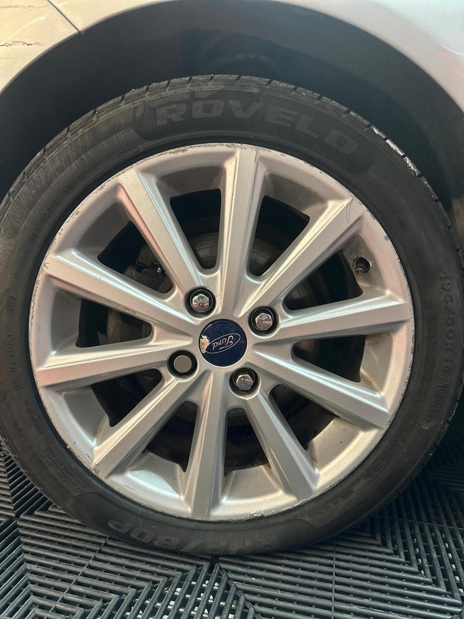 Ford Fiesta 1.0T EcoBoost Titanium Euro 6 (s/s) 5dr — photo 26