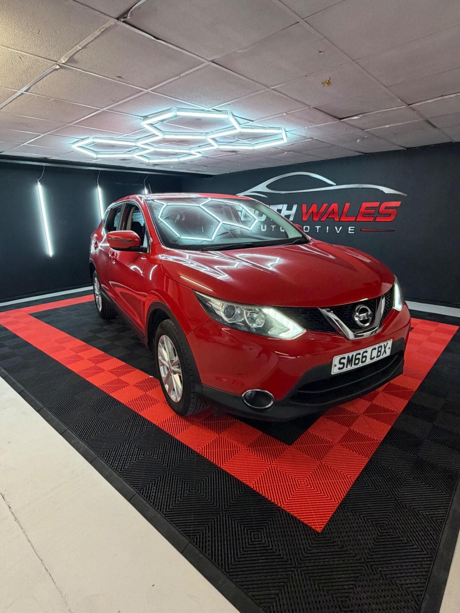 Nissan Qashqai 1.5 dCi Acenta 2WD Euro 6 (s/s) 5dr — photo 7