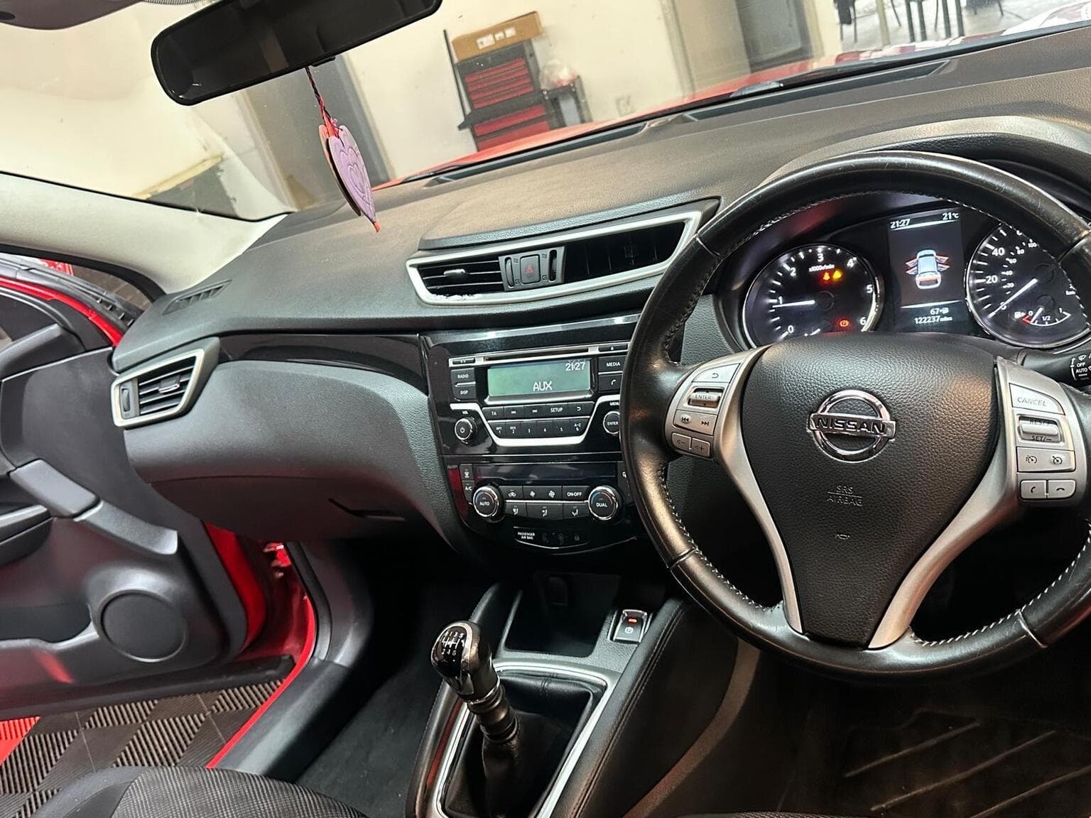 Nissan Qashqai 1.5 dCi Acenta 2WD Euro 6 (s/s) 5dr — photo 21