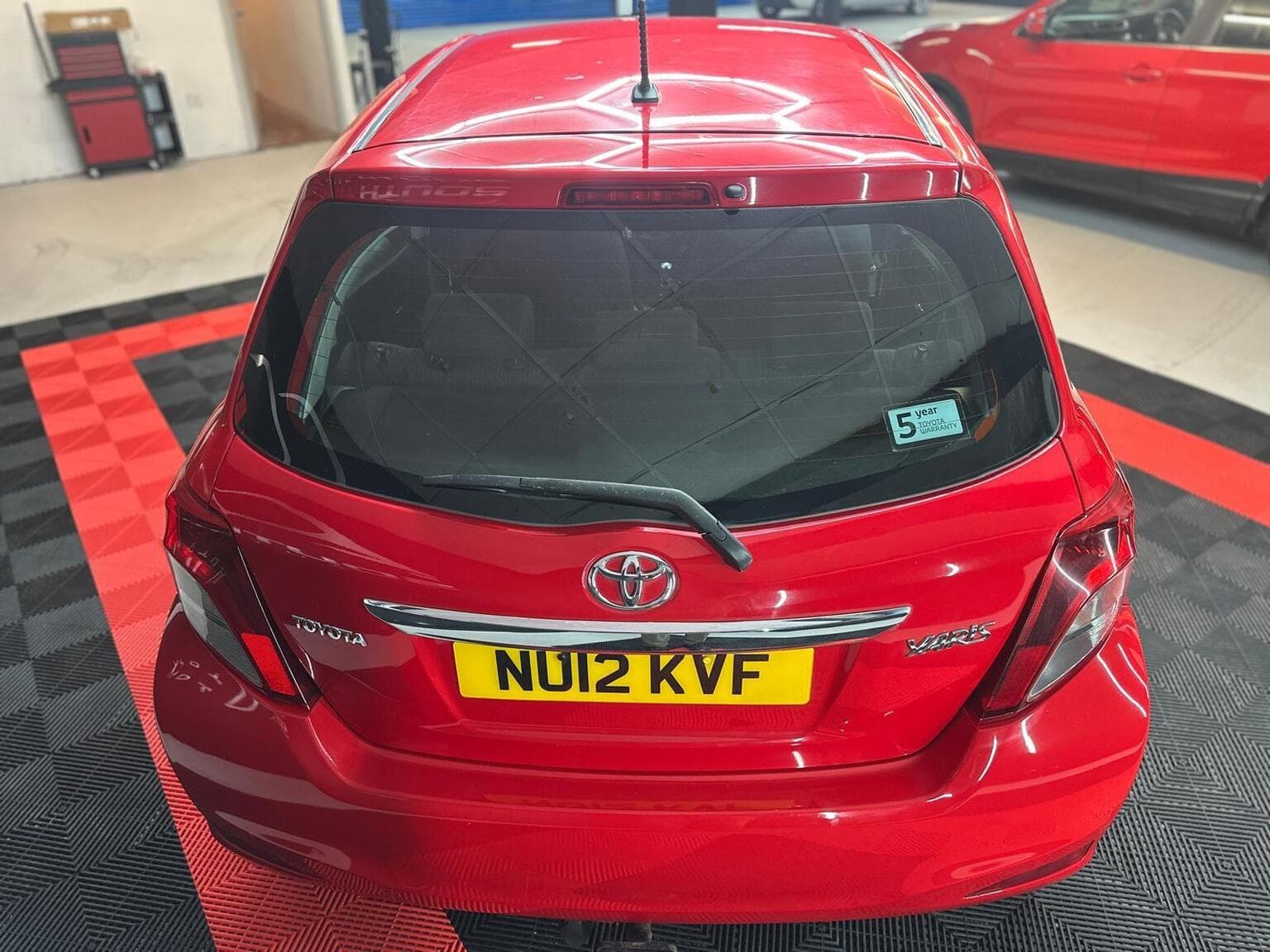 Toyota Yaris 1.4 D-4D TR Euro 5 5dr — photo 21