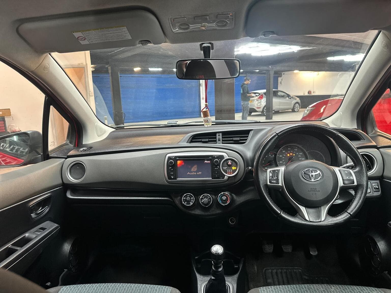 Toyota Yaris 1.4 D-4D TR Euro 5 5dr — photo 30
