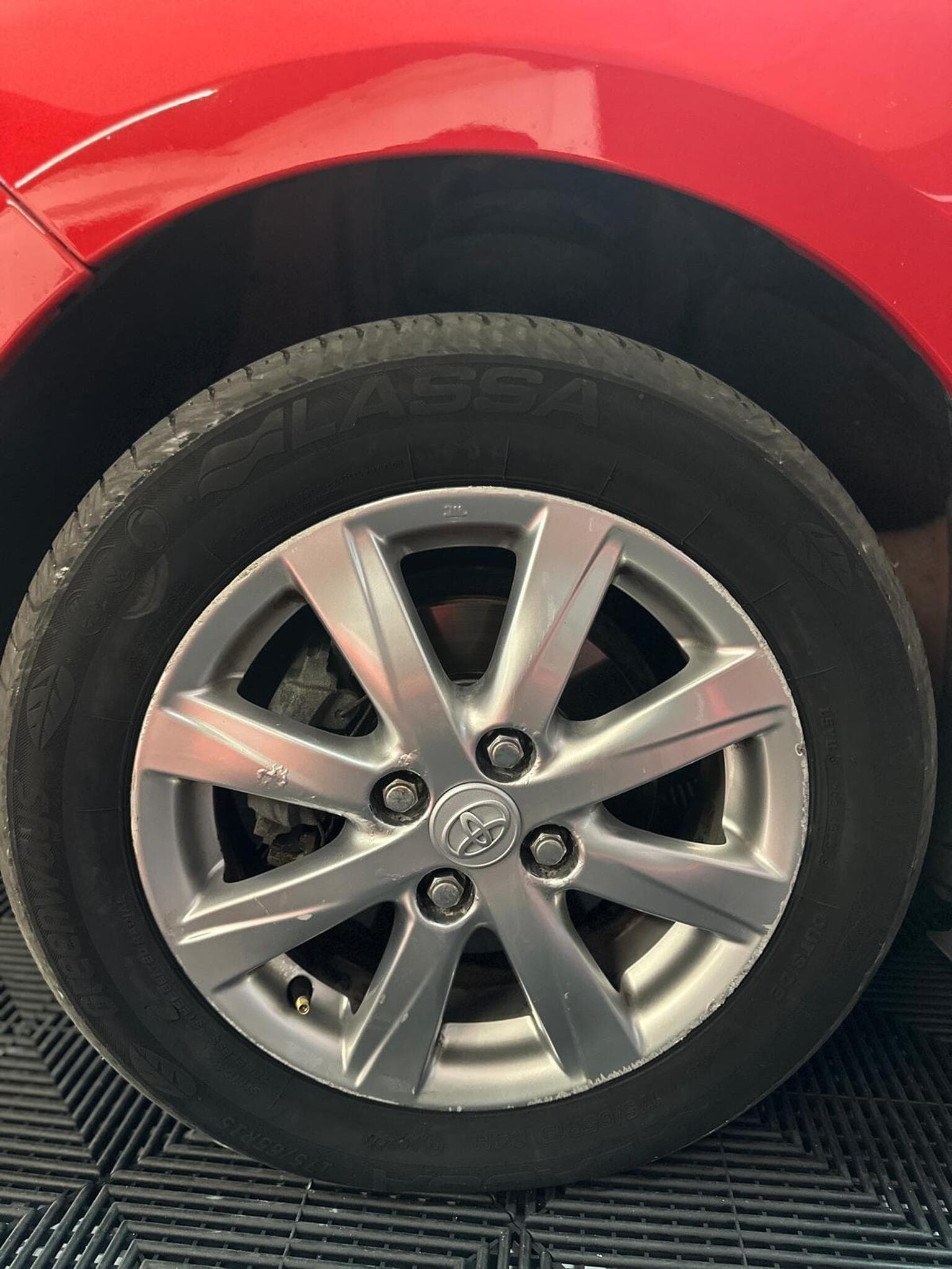 Toyota Yaris 1.4 D-4D TR Euro 5 5dr — photo 35
